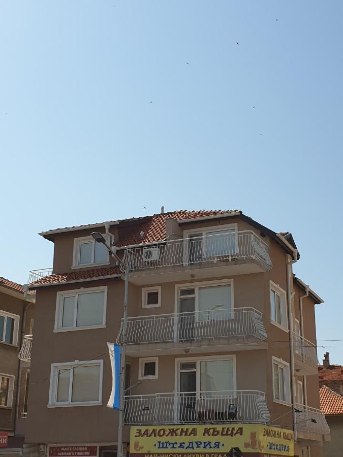 Guest House Taligarov Pomorie Ngoại thất bức ảnh