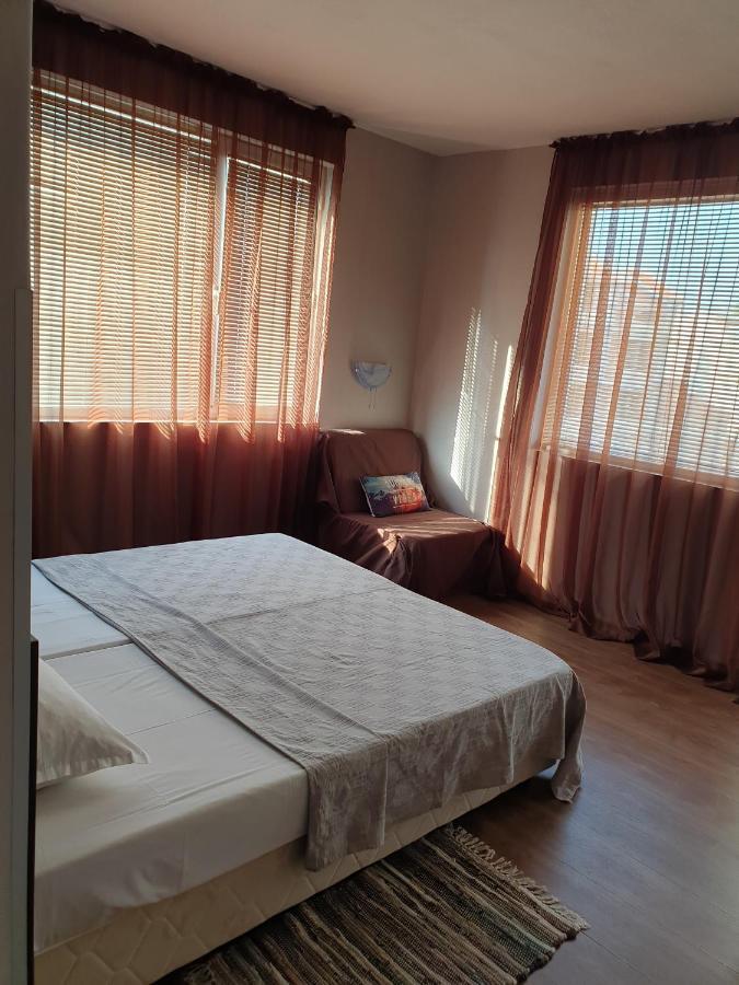 Guest House Taligarov Pomorie Ngoại thất bức ảnh