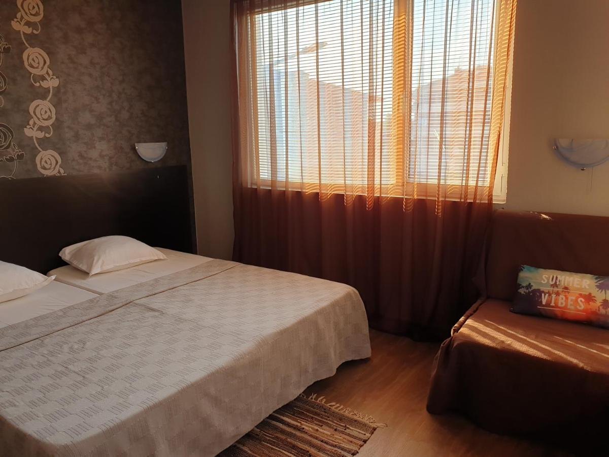 Guest House Taligarov Pomorie Ngoại thất bức ảnh