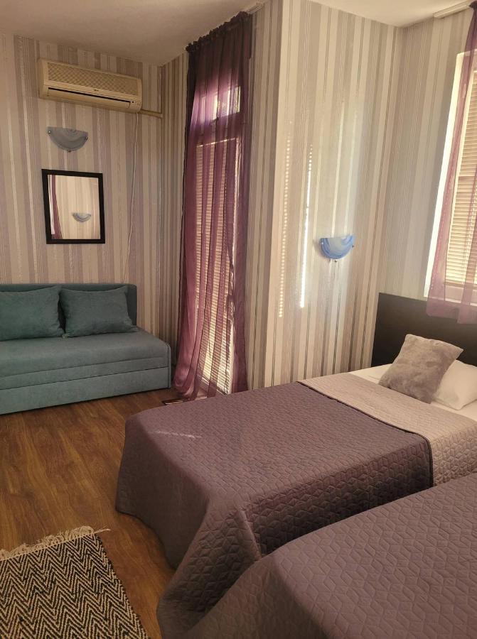 Guest House Taligarov Pomorie Ngoại thất bức ảnh